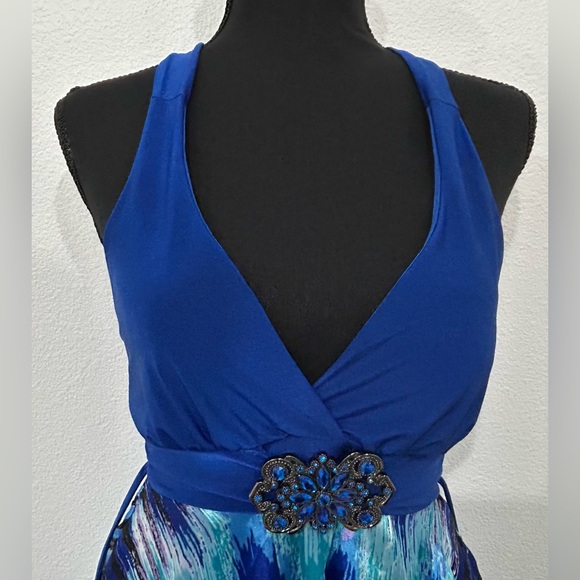 Formal Knee Length Dress - M - Multicolored - Used - Picture 2 of 5